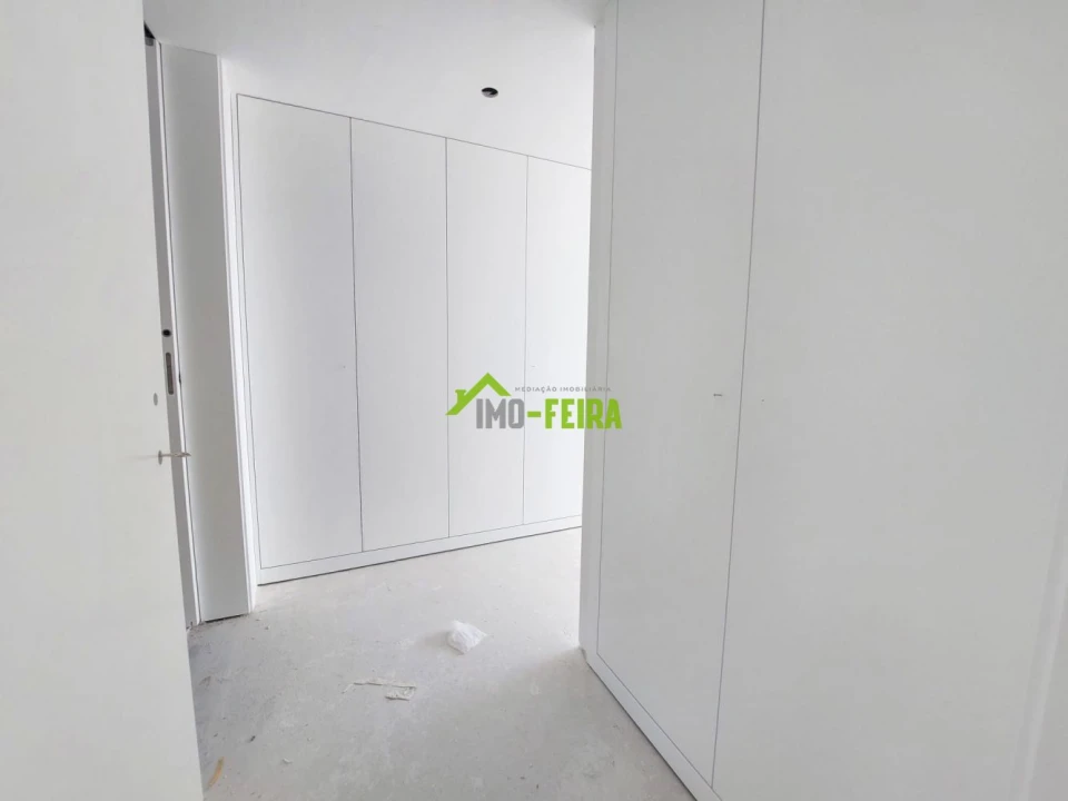 Apartamento T2 para Venda em São João da Madeira Foto 11