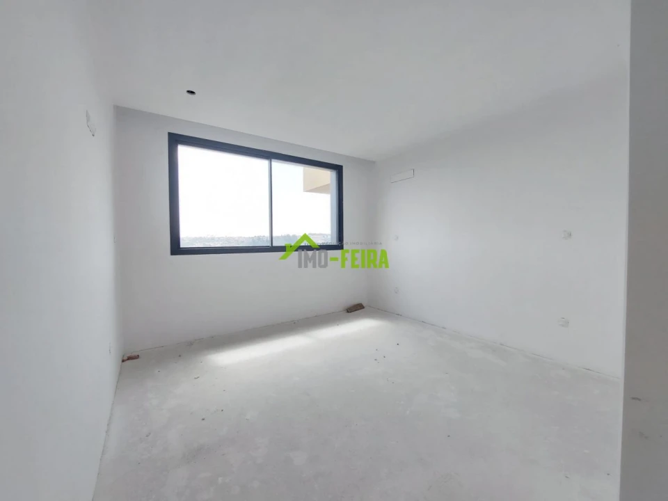 Apartamento T2 para Venda em São João da Madeira Foto 8
