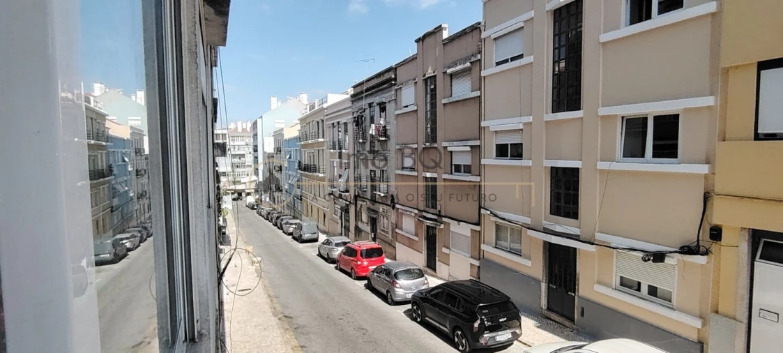 Apartamento T2 para Venda em Penha de França Foto 25