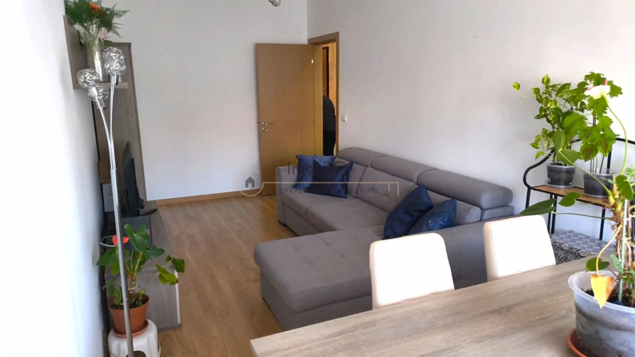 Apartamento T2 para Venda em Penha de França Foto 10