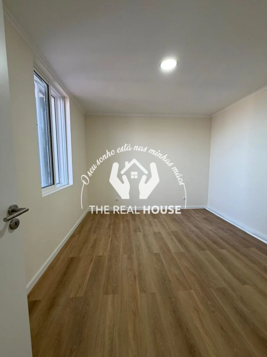 Apartamento T1 para Venda em Funchal (Santa Maria Maior) Foto 7