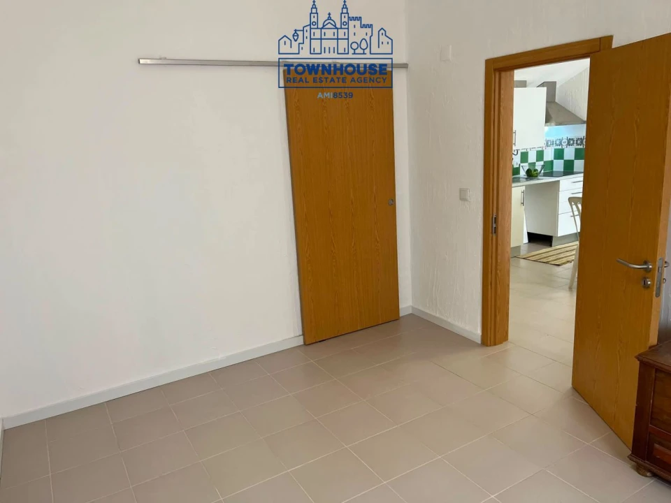 Moradia T2 para Venda em Rio de Moinhos Foto 32