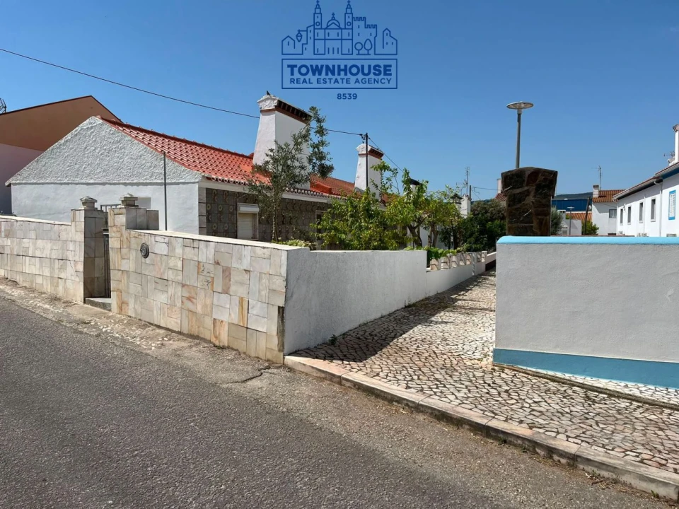 Moradia T2 para Venda em Rio de Moinhos Foto 26