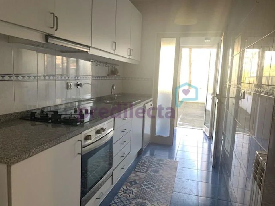 Apartamento T1 para Venda em Paranhos Foto 15
