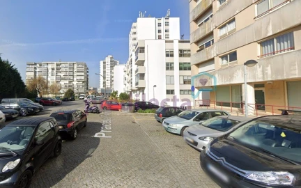 Apartamento T1 para Venda em Paranhos