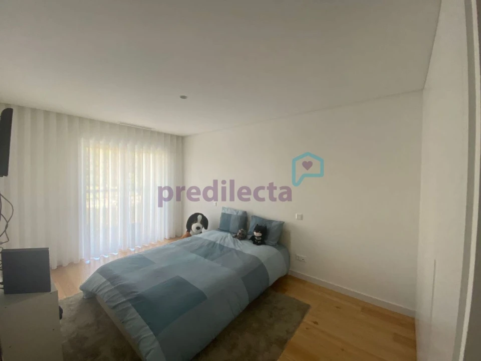 Apartamento T3 para Venda em Campanhã Foto 9