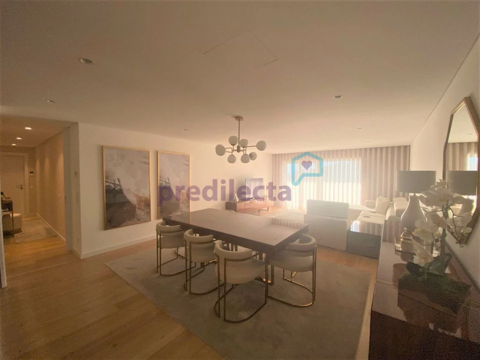 Apartamento T3 para Venda em Campanhã Foto 1