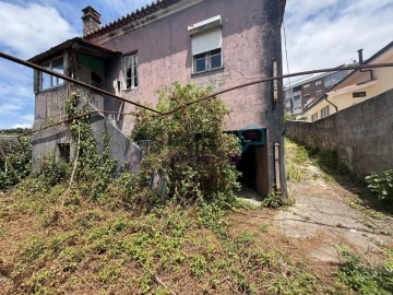 Moradia T3 para Venda em Pedrouços