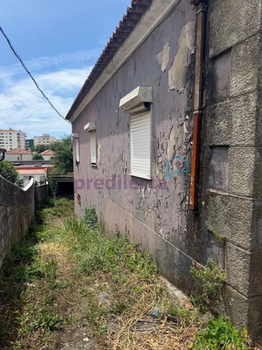 Moradia T3 para Venda em Pedrouços Foto 24