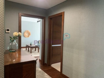 Apartamento T4 para Venda em Paranhos
