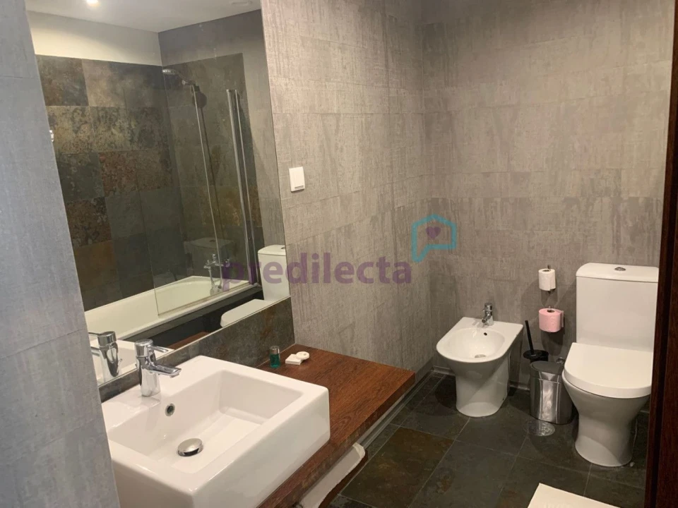 Apartamento T4 para Venda em Paranhos Foto 22