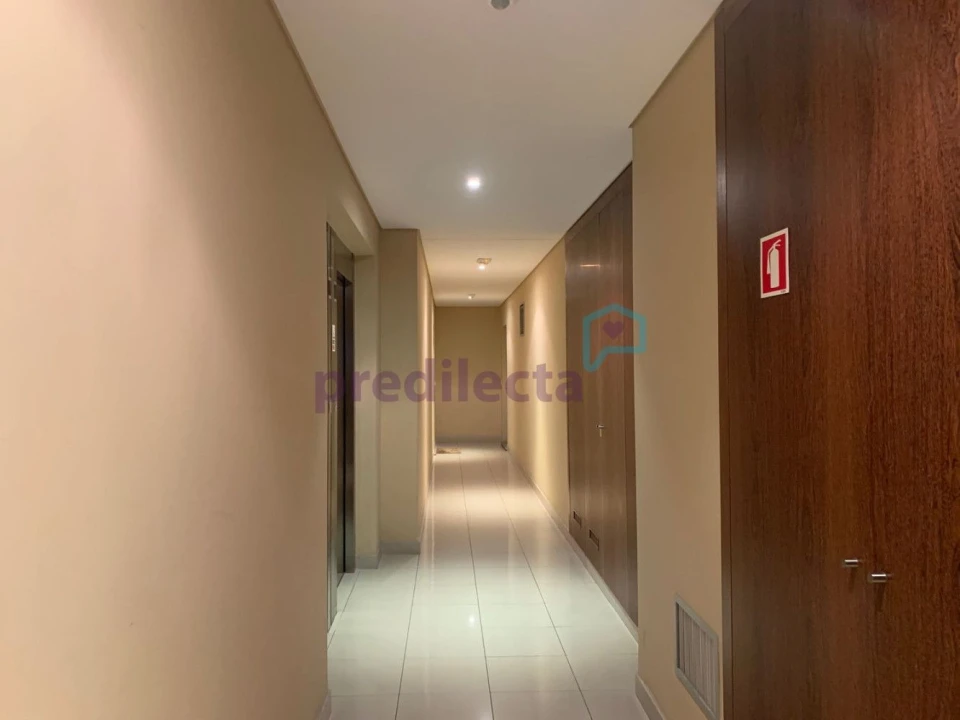 Apartamento T4 para Venda em Paranhos Foto 26