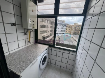 Apartamento T1 para Venda em Paranhos