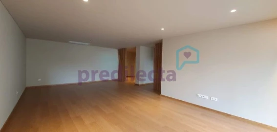 Apartamento T3 para Venda em Paranhos