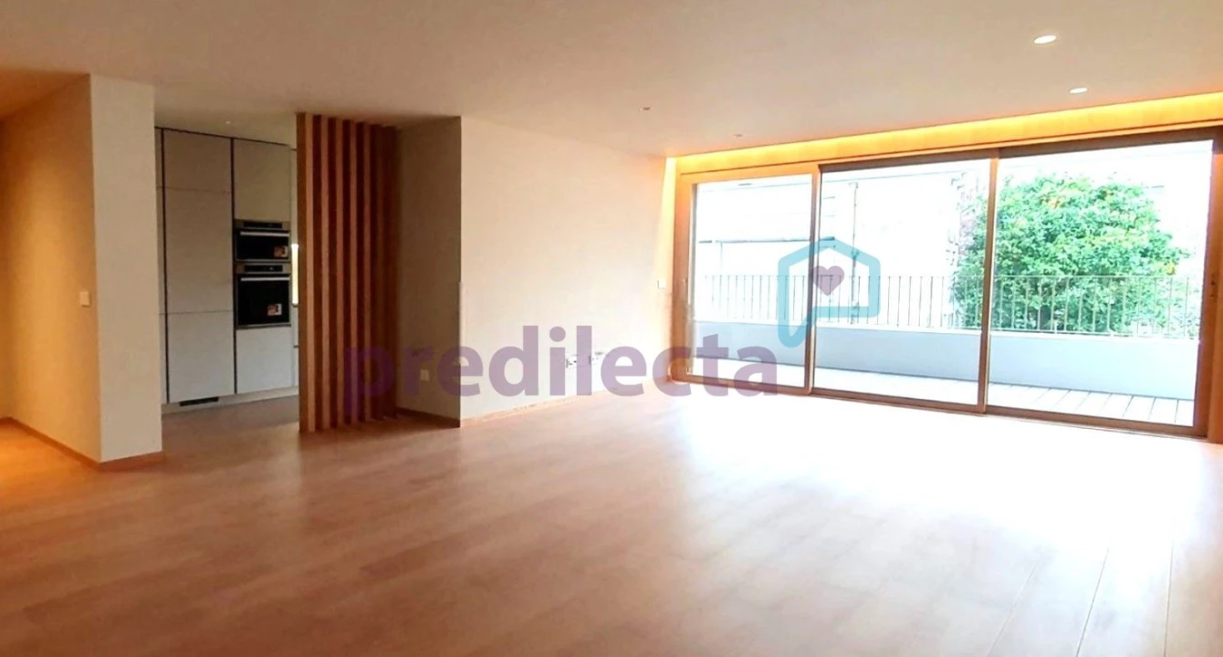 Apartamento T3 para Venda em Paranhos Foto 4