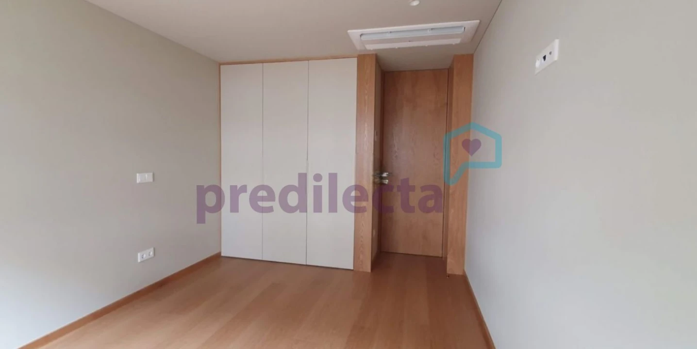 Apartamento T3 para Venda em Paranhos Foto 16