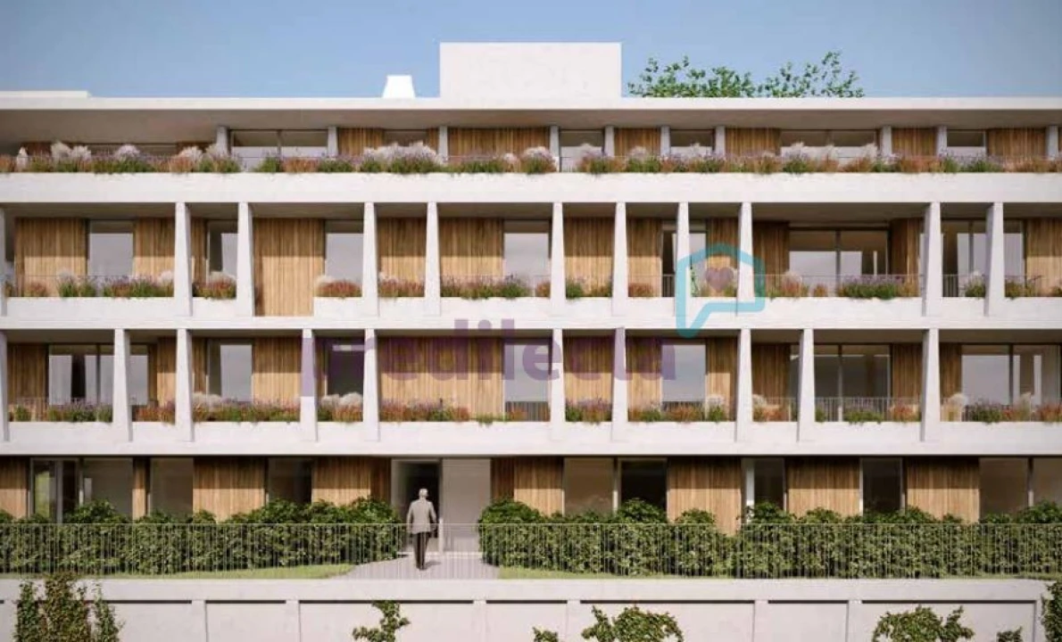 Apartamento T2 para Venda em Campanhã Foto 14