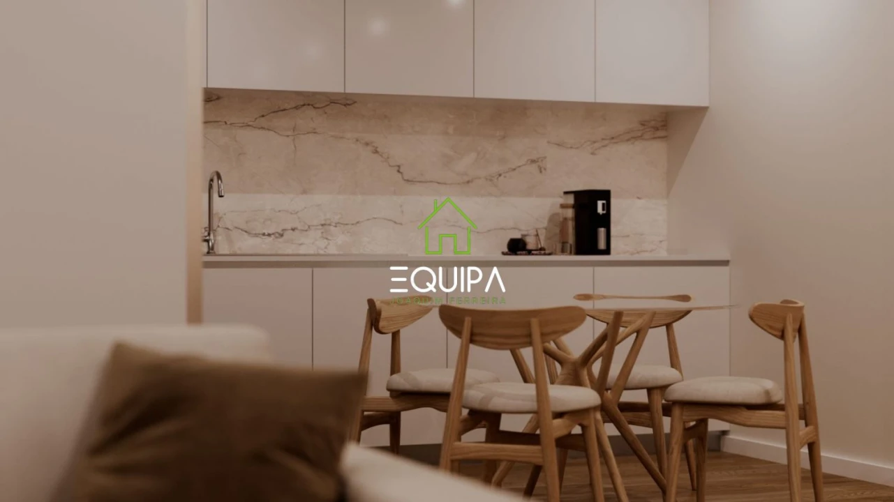 Apartamento T2 para Venda em Santa Eulália Foto 29