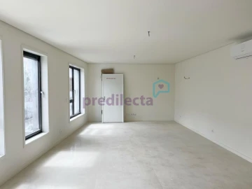 Apartamento T3 para Venda em Cedofeita, Santo Ildefonso, Sé, Miragaia, São Nicolau e Vitória