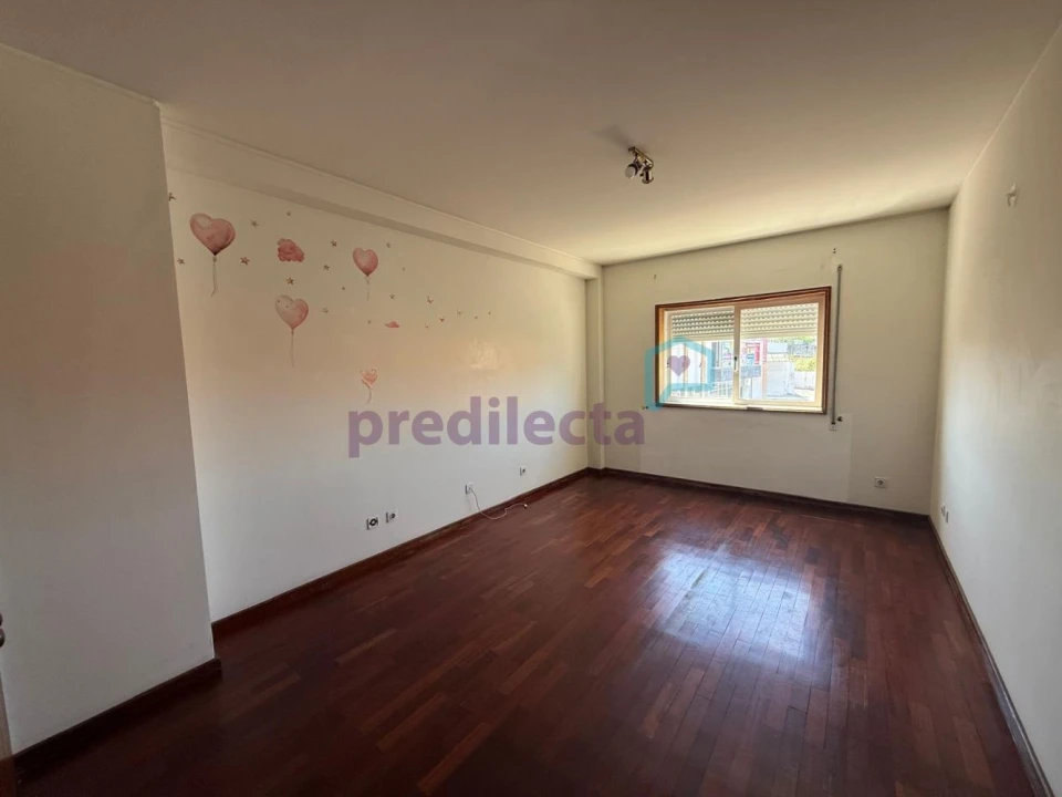 Apartamento T1 para Venda em Rio Tinto Foto 14