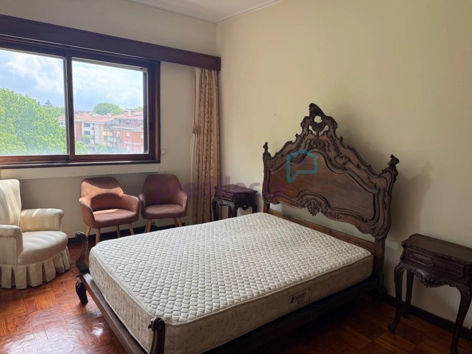 Apartamento T3 para Venda em Paranhos Foto 9