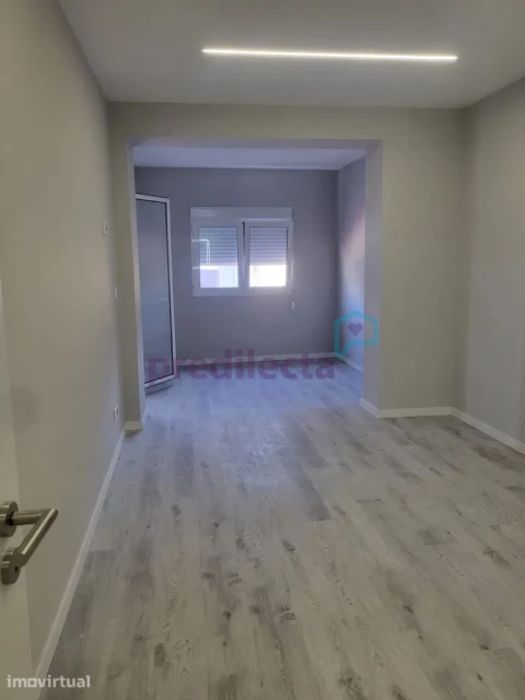 Apartamento T2 para Venda em Campanhã