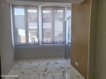 Apartamento T2 para Venda em Campanhã