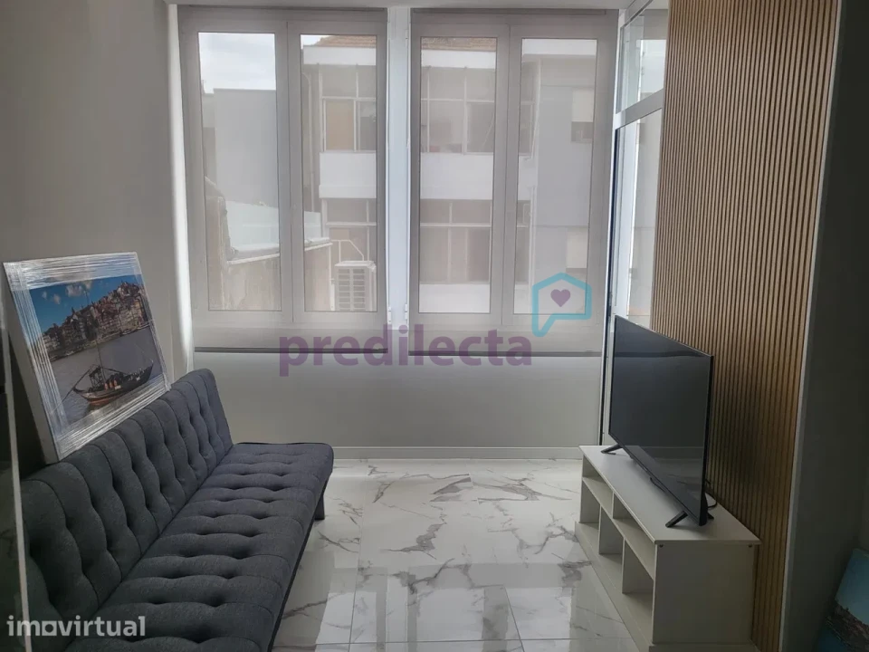 Apartamento T2 para Venda em Campanhã Foto 10