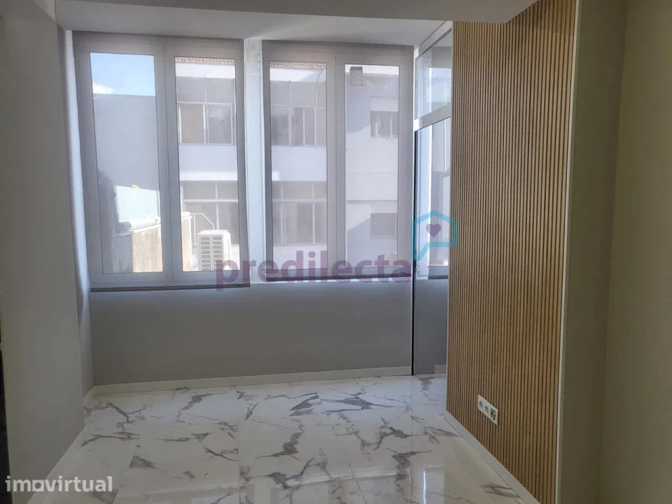 Apartamento T2 para Venda em Campanhã Foto 21