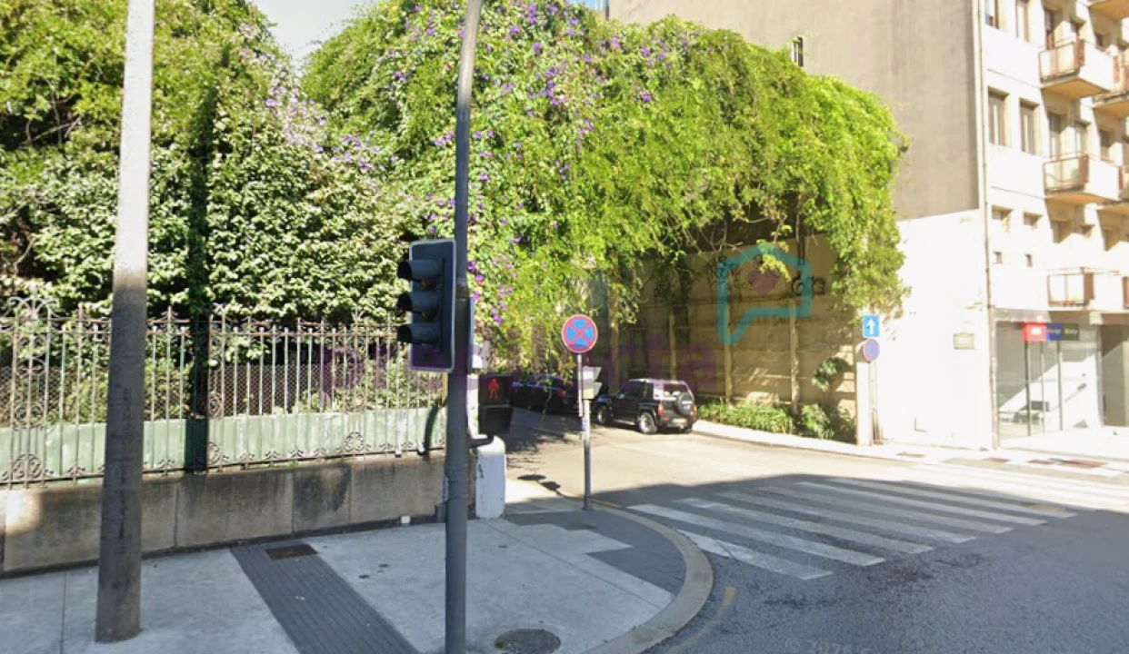 Apartamento T2 para Venda em Cedofeita, Santo Ildefonso, Sé, Miragaia, São Nicolau e Vitória Foto 1