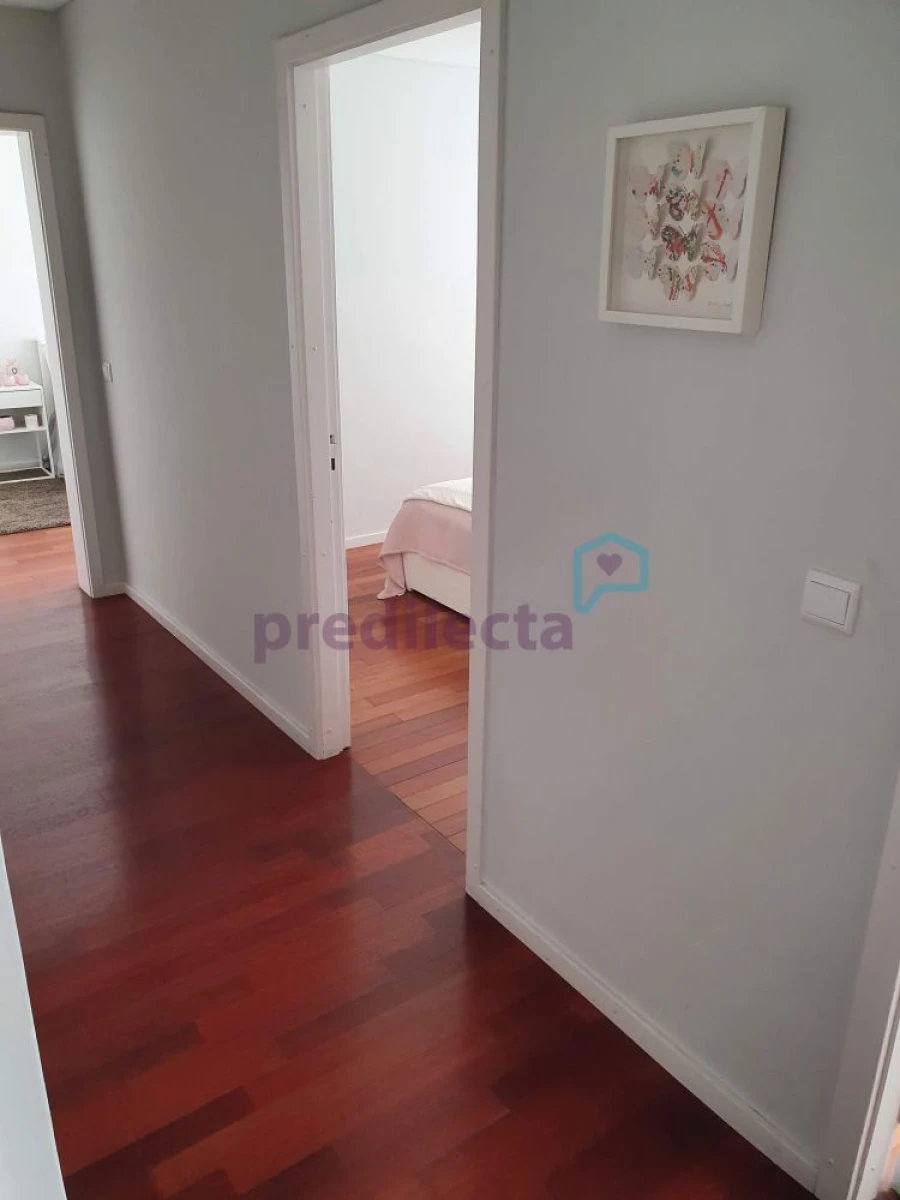 Apartamento T3 para Venda em Lordelo do Ouro e Massarelos Foto 11