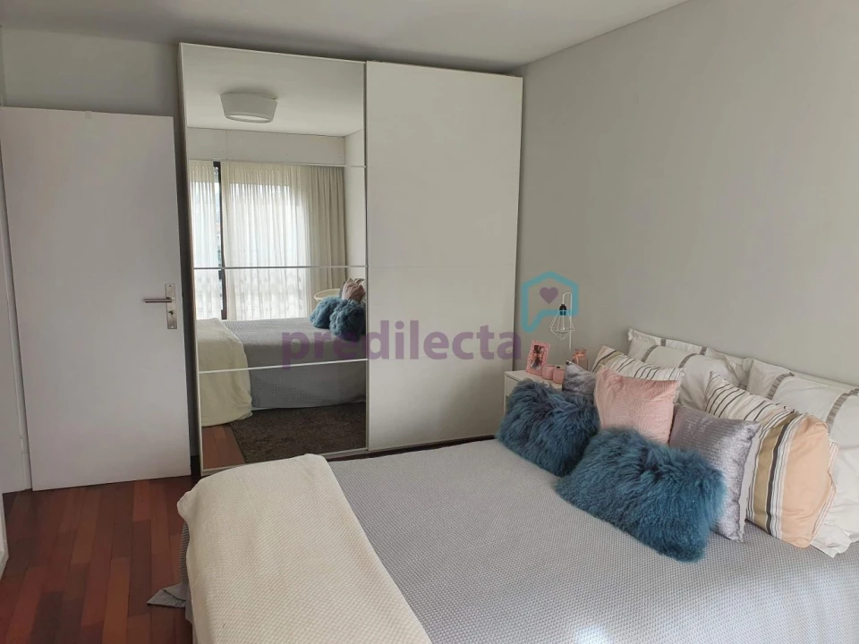 Apartamento T3 para Venda em Lordelo do Ouro e Massarelos Foto 13