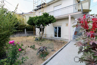 Apartamento T3 para Venda em Mundão