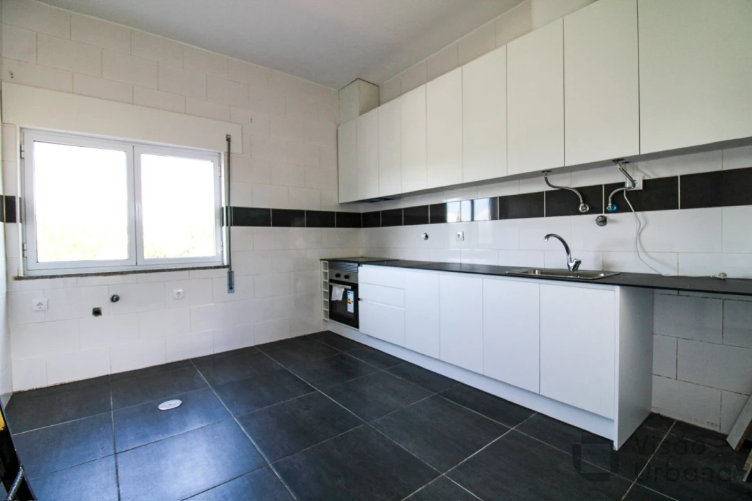 Apartamento T3 para Venda em Mundão Foto 4
