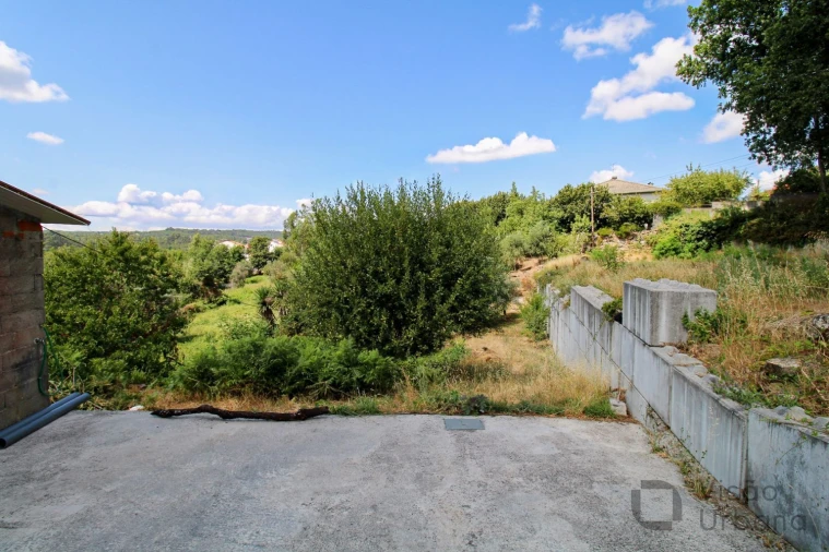 Apartamento T3 para Venda em Mundão Foto 31