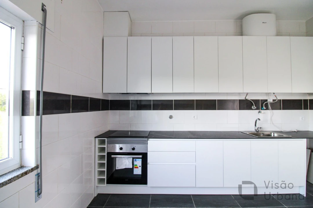 Apartamento T3 para Venda em Mundão Foto 5