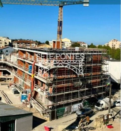 Apartamento T1 para Venda em Santa Marinha e São Pedro da Afurada