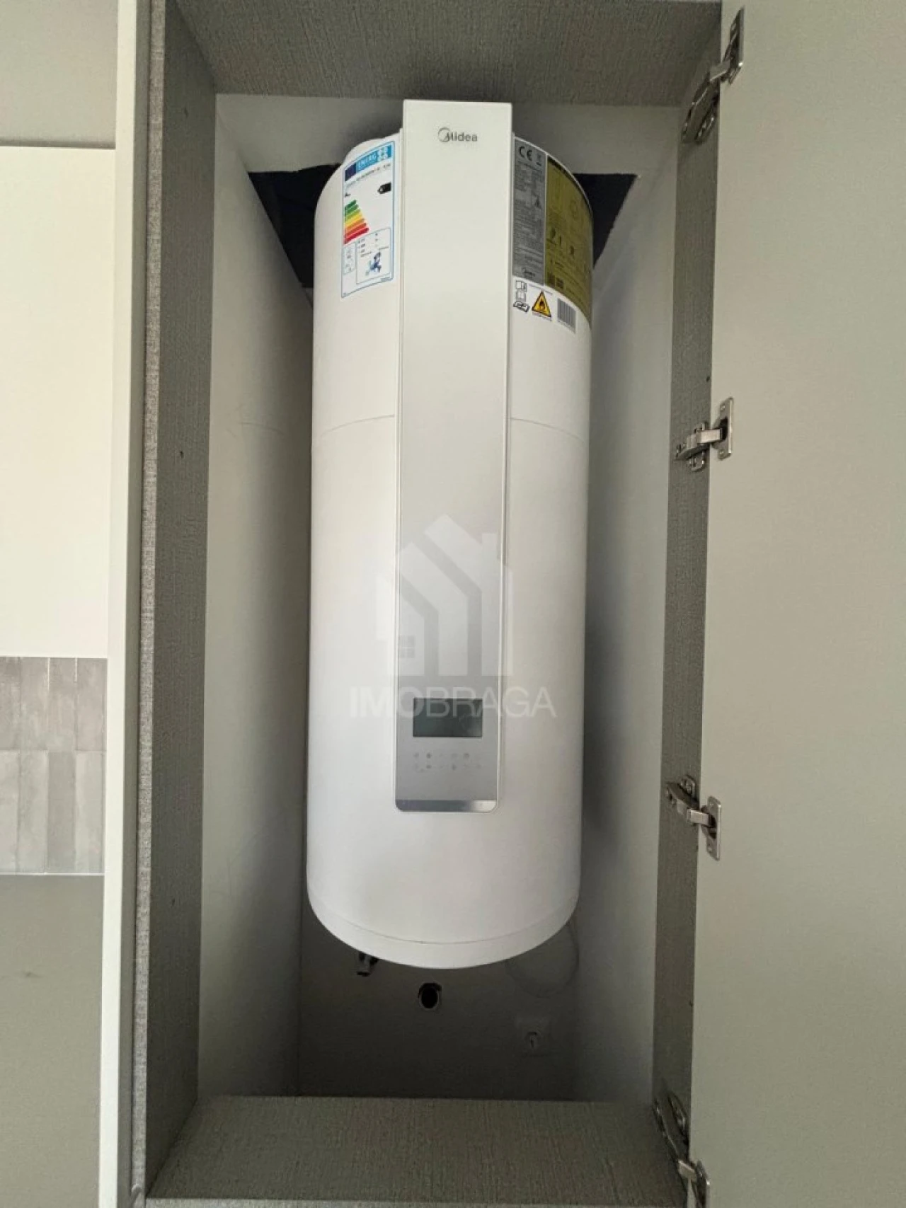 Apartamento T1 para Venda em Azurem Foto 14