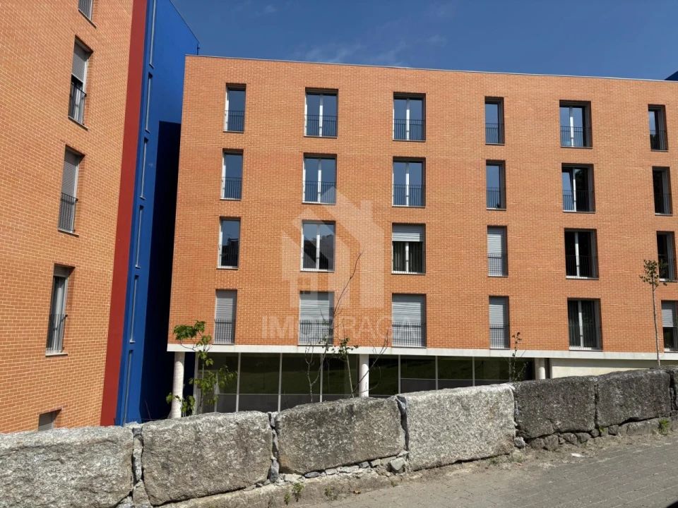 Apartamento T1 para Venda em Azurem Foto 15