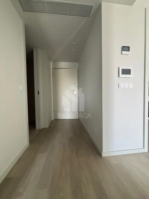 Apartamento T1 para Venda em Azurem