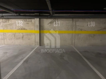 Apartamento T1 para Venda em Azurem