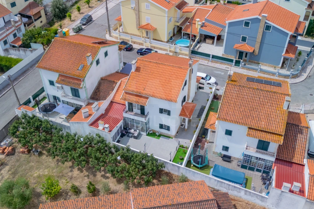 Moradia T3 para Venda em Carregado e Cadafais Foto 2