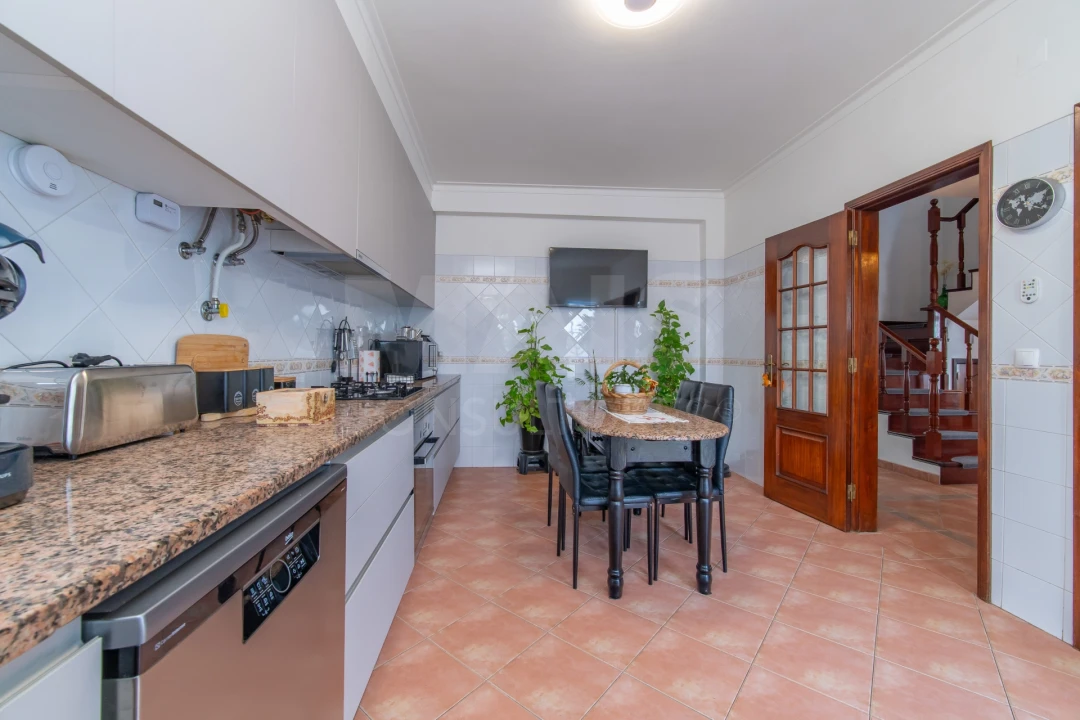 Moradia T3 para Venda em Carregado e Cadafais Foto 11