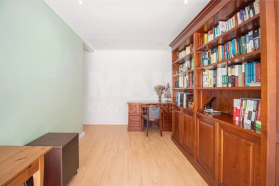 Apartamento T2 para Venda em Penha de França