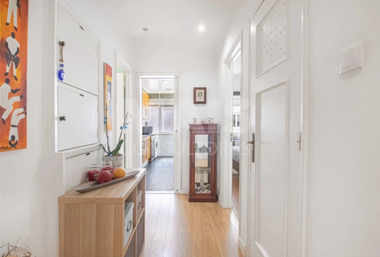 Apartamento T2 para Venda em Penha de França Foto 5