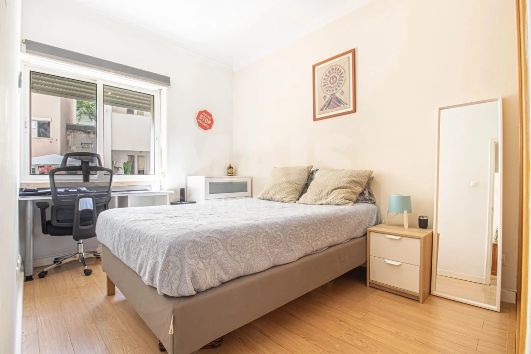 Apartamento T2 para Venda em Penha de França Foto 11