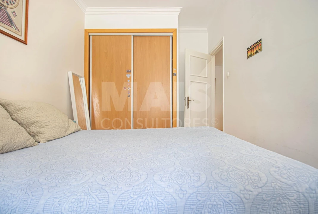 Apartamento T2 para Venda em Penha de França Foto 12