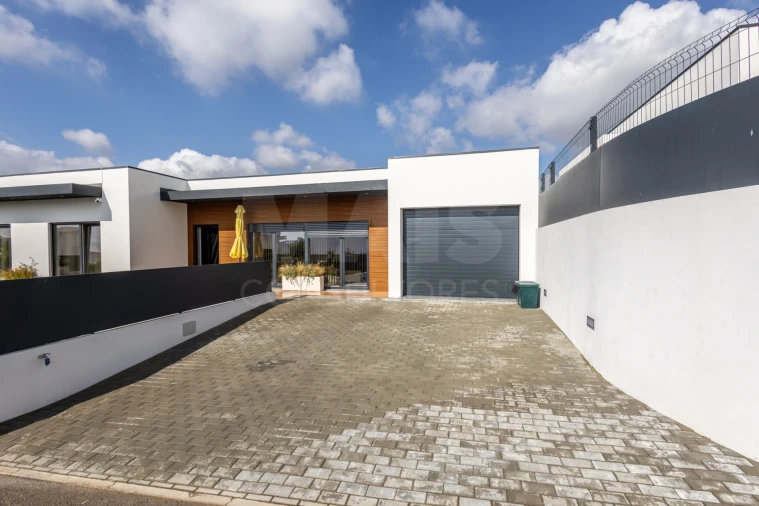 Moradia T3 para Venda em Evora de Alcobaça Foto 4