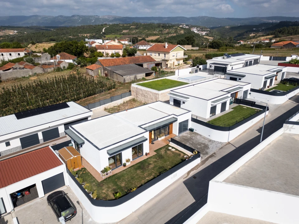 Moradia T3 para Venda em Evora de Alcobaça Foto 6