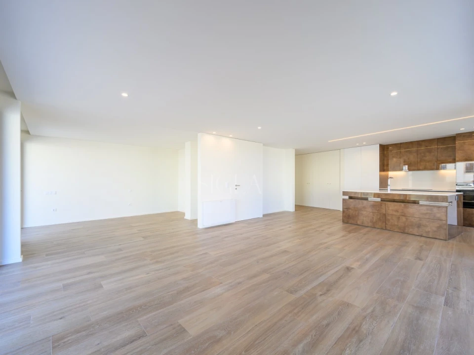 Apartamento T2 para Venda em São Felix da Marinha Foto 8